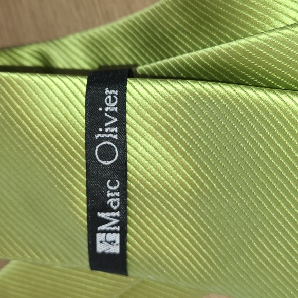 Tie by marc olivier hand made - Picture 2 of 3